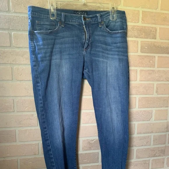 Lucky Brand Women's 14/32 Sienna Distressed Slim Boyfriend 5 Pocket Jeans - Picture 1 of 7